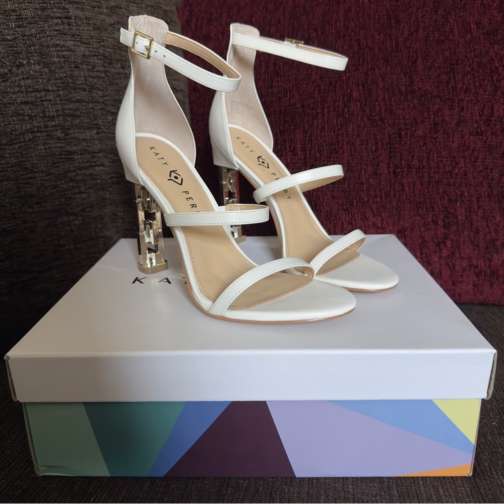 Katy Perry ‘Vilan’ White Leather Open Toe Sandal Heels